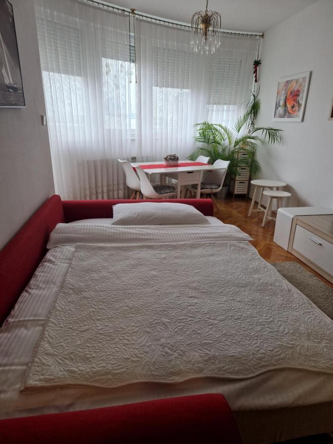 "Apartment Zagreb Idila Center", With A Balcony, Speed Wifi Экстерьер фото