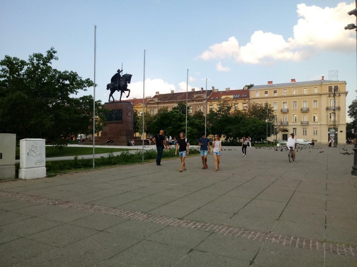 "Apartment Zagreb Idila Center", With A Balcony, Speed Wifi Экстерьер фото